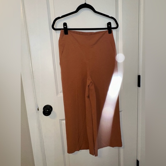 Women's Nine West High Rise Wide-Leg Crop Pants - Picture 5 of 11